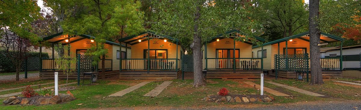 Supreme Villas with covered decks at Bright Accommodation Park, luxury caravan park accommodation in Bright